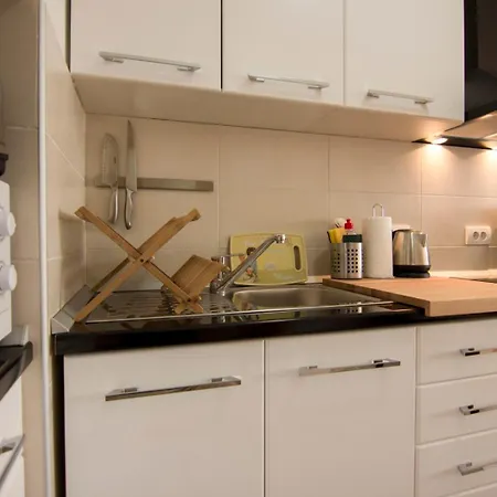 Perla, Family With Parking Apartman