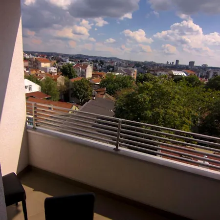 Apartman Perla, Family With Parking *