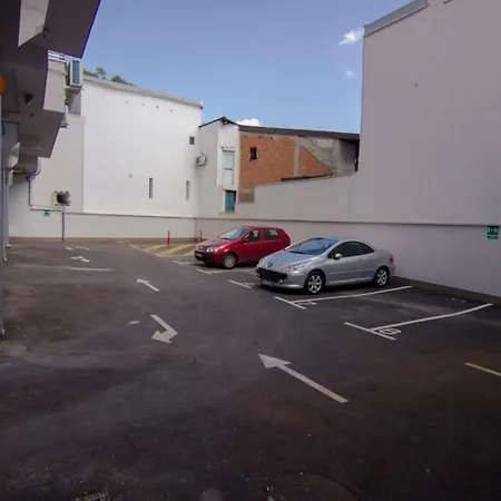 Perla, Family With Parking * Bělehrad